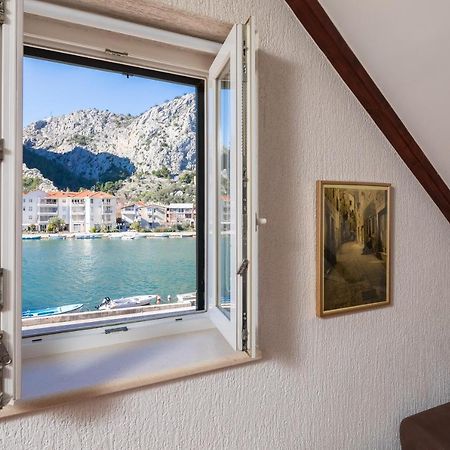 Central Alley Omiš Екстериор снимка