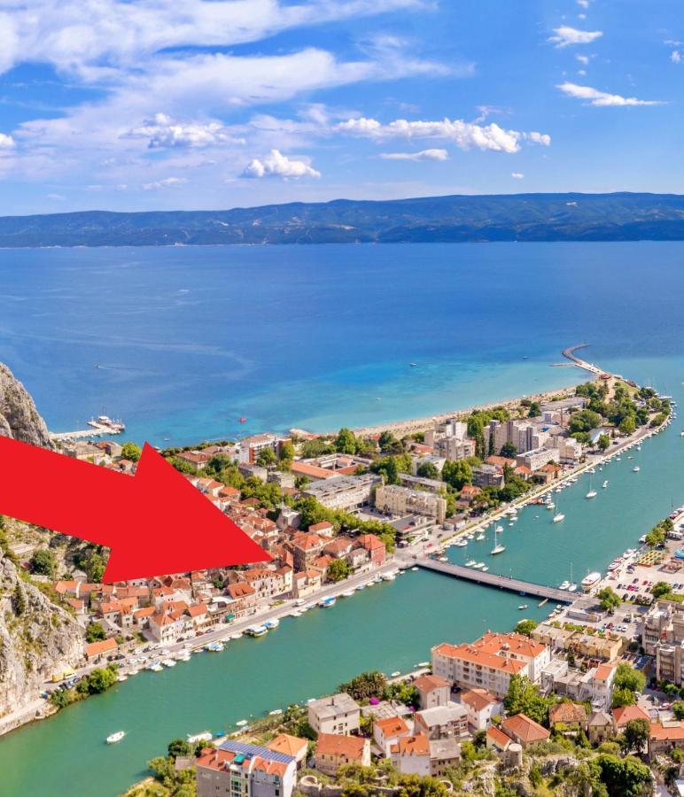 Central Alley Omiš Екстериор снимка
