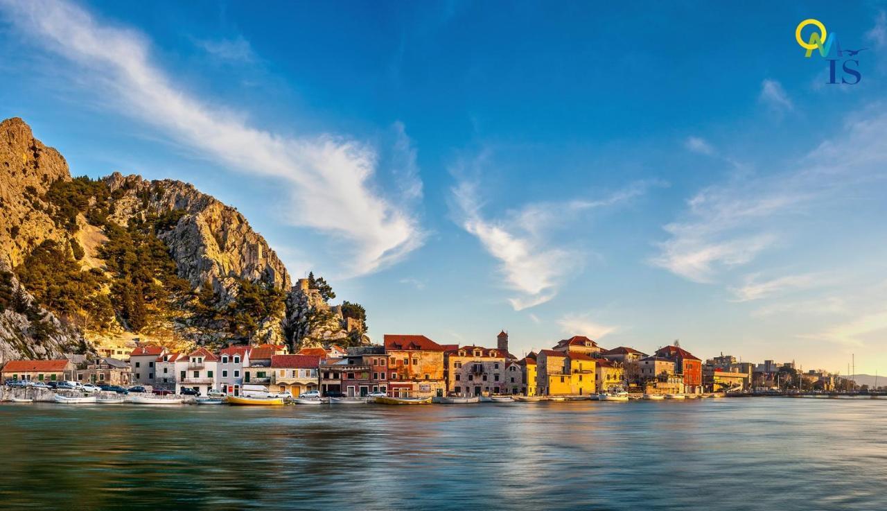 Central Alley Omiš Екстериор снимка